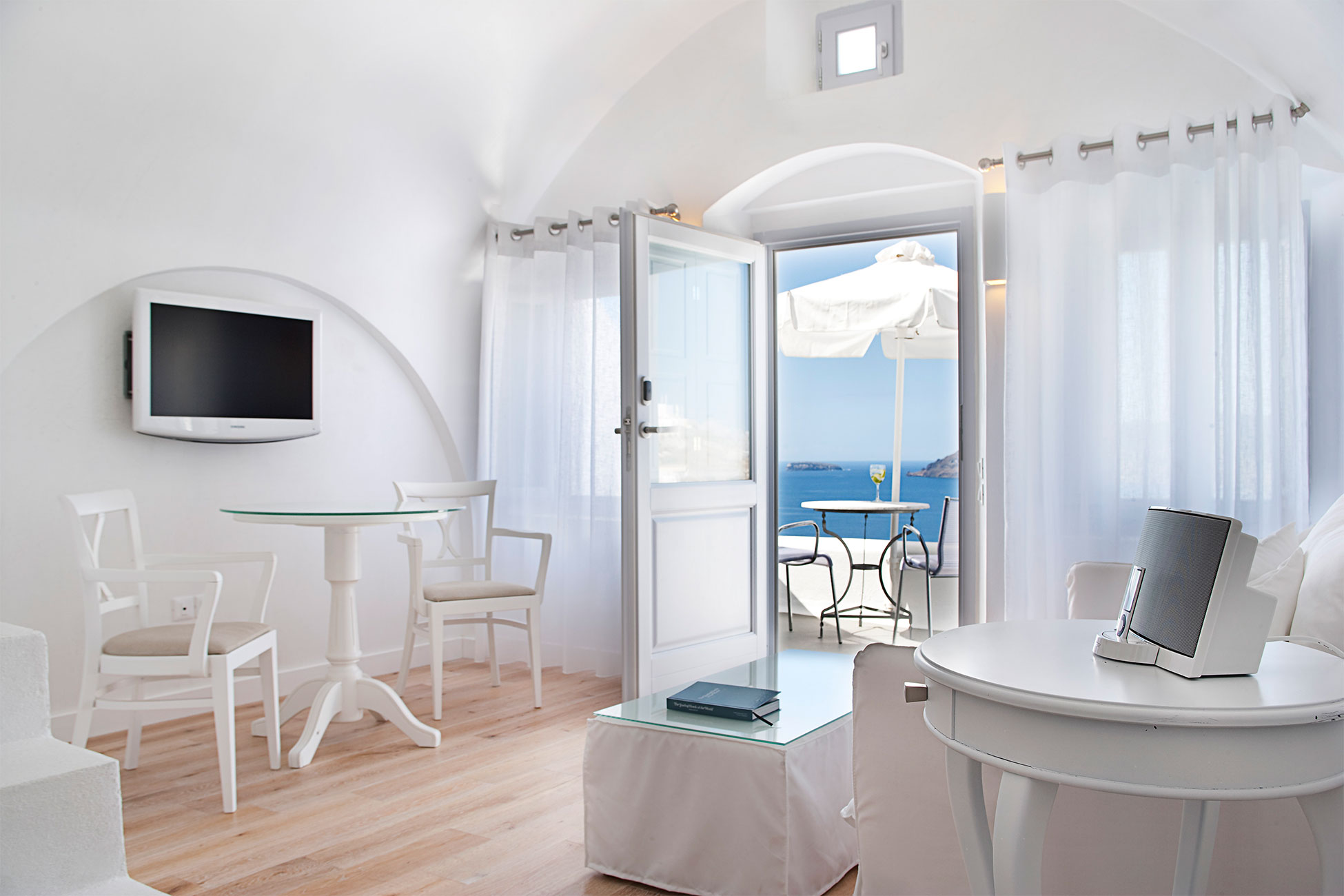 hotels, Girl Friday Berks housekeeping cleaning services
